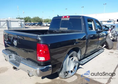 2018 Ram 1500 Lone Star Silver 4X2 5'7 Box z USA, uszkodzony, nr VIN 1C6RR6LT6JS244819